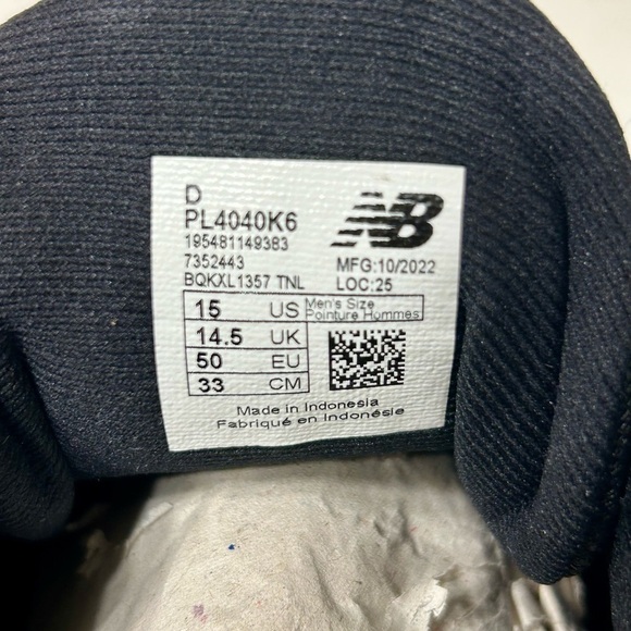 NWOT Size 15 New Balance Athletic Sneakers - Picture 8 of 9